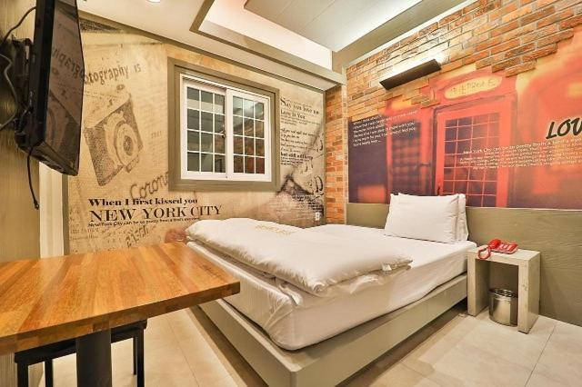 Daegu Daemyeong-Dong New Prince Hotel ภายนอก รูปภาพ