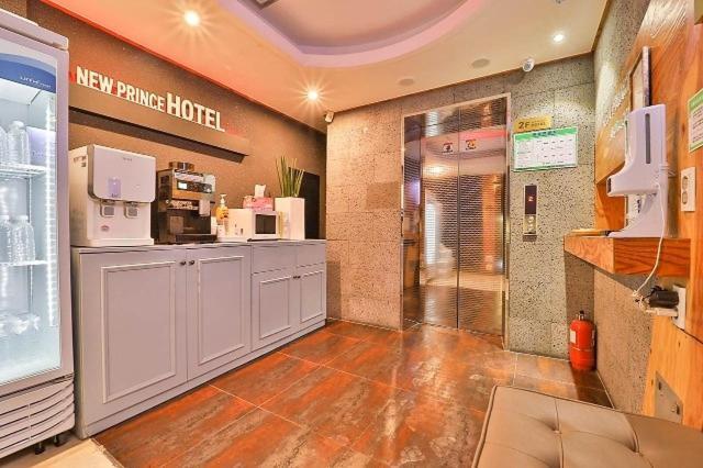 Daegu Daemyeong-Dong New Prince Hotel ภายนอก รูปภาพ